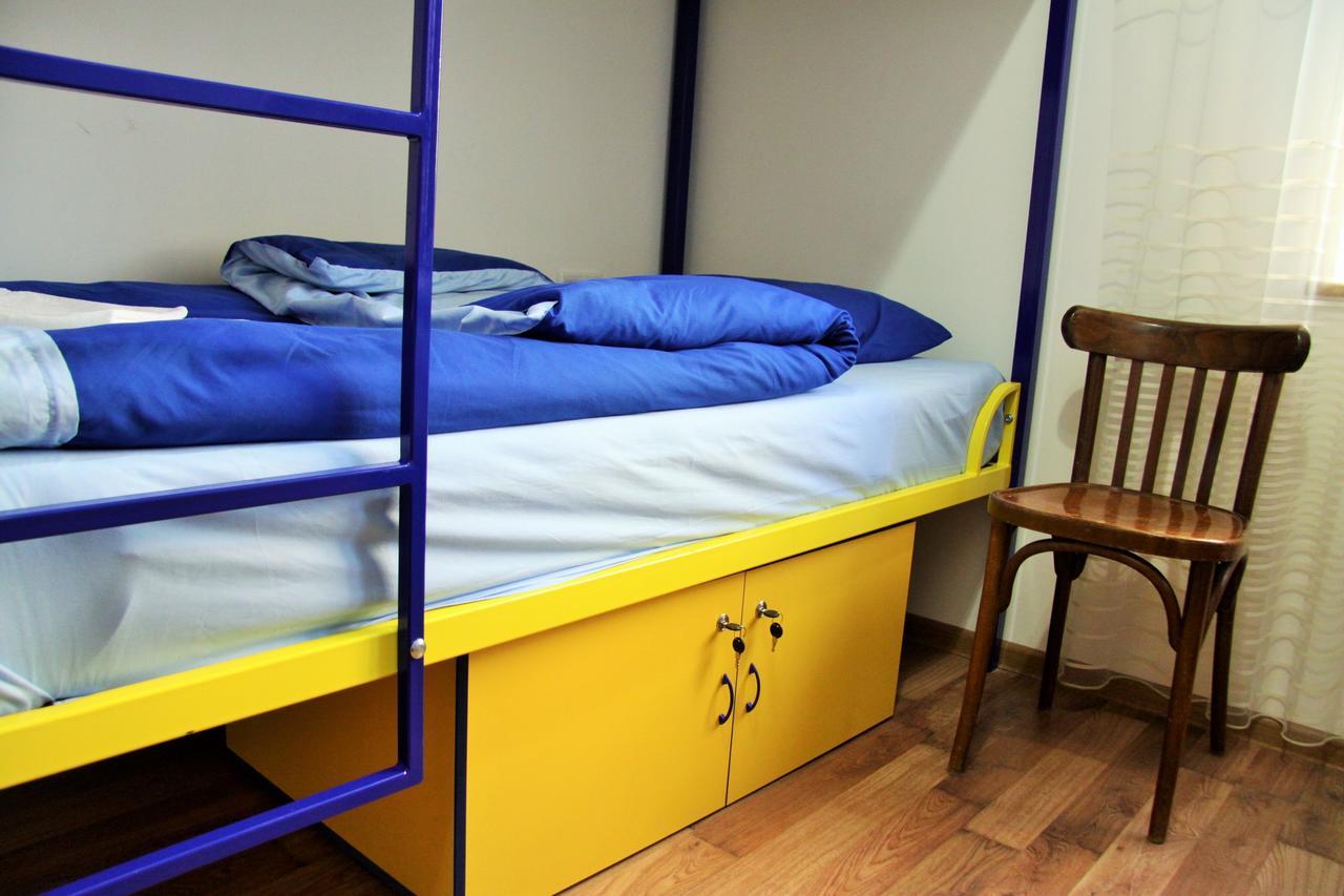 Shat Lav Hostel เยเรวาน ภายนอก รูปภาพ